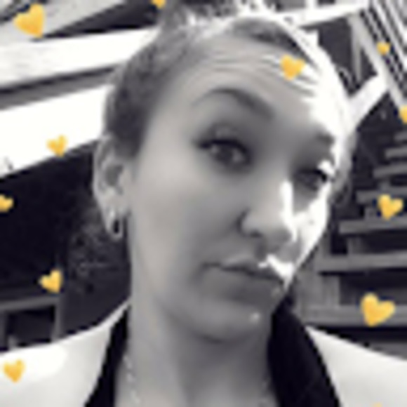 Meet your Posher, Sara - Picture 1 of 1